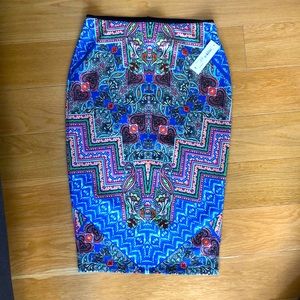 Women’s midi skirt size medium NWT